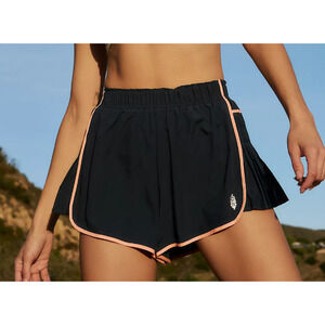 NWT FREE PEOPLE MOVEMENT Easy Tiger Shorts Supernova Combo Medium